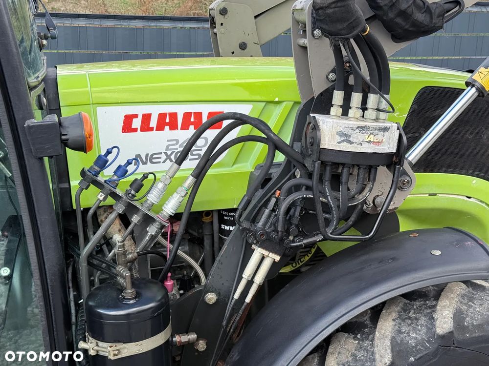 Claas * Ciągnik Traktor CLAAS 240 F NEXOS * 4x4 * Sadowniczy * Tur MX F304 * TUZ * Wałek WOM - 22