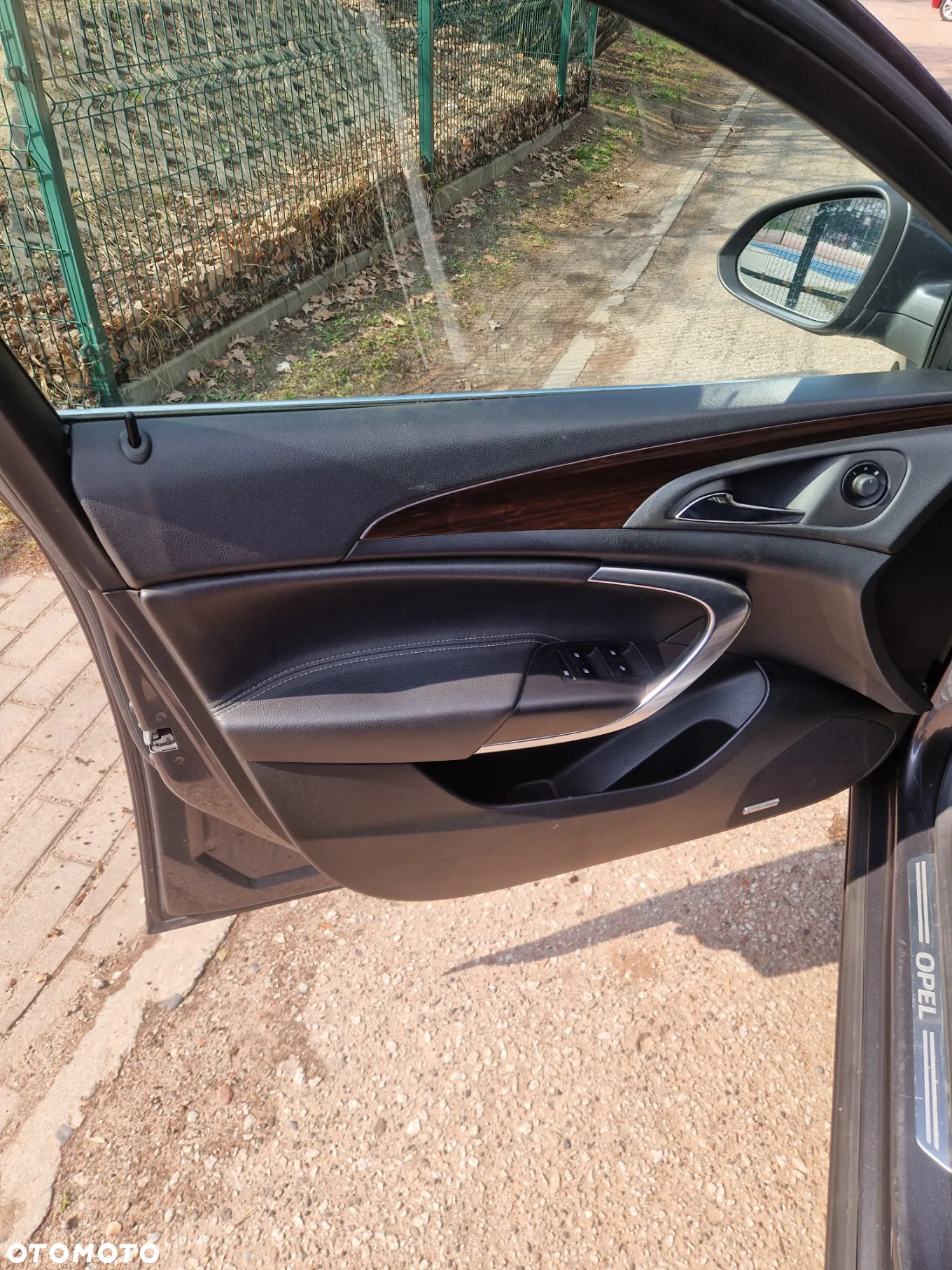 Opel Insignia 2.0 T Sport 4x4 - 16