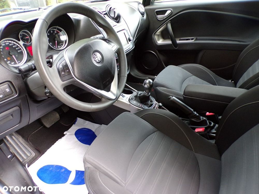 Alfa Romeo Mito - 23