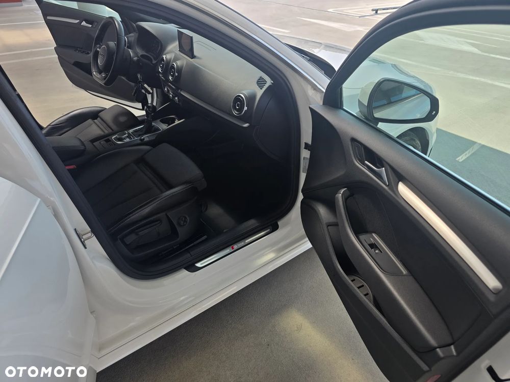 Audi A3 Sportback 1.4 TFSI cylinder on demand ultra S t S line Sportpaket - 25