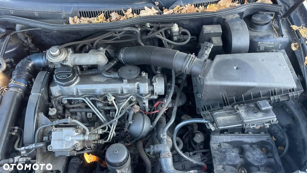 VW GOLF IV na części!!! Kolor : LB5N - 7