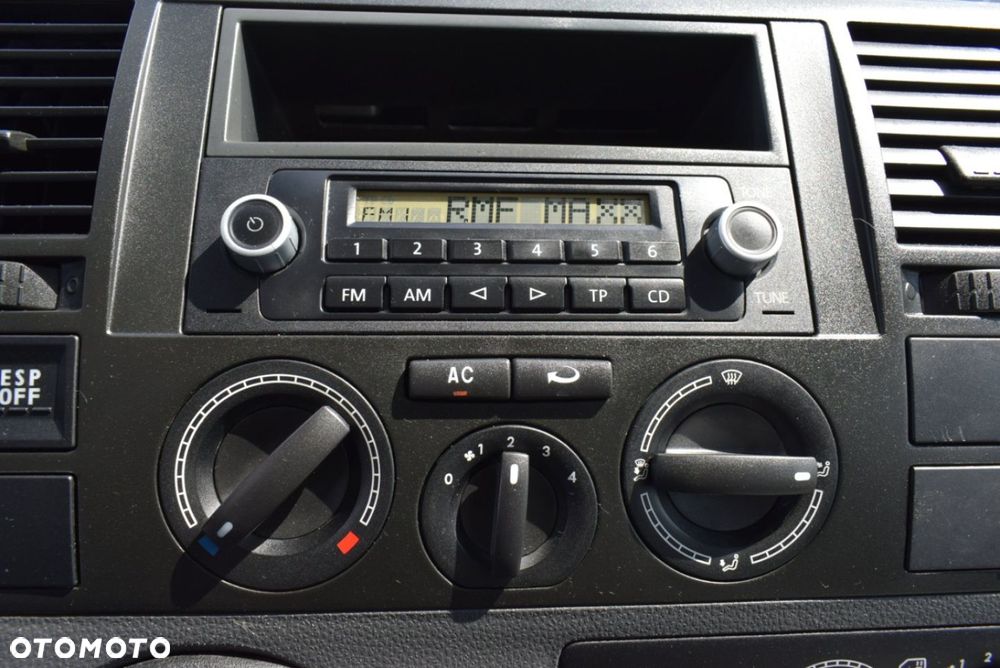 Volkswagen Transporter - 26