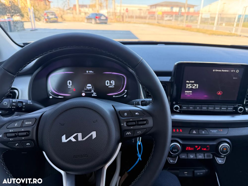 Kia Stonic 1.2 MPI 5MT Urban - 8