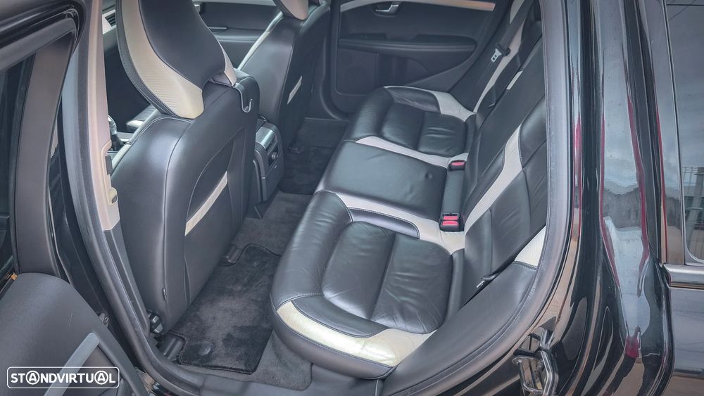 Volvo V70 2.0 D3 R-Design - 10