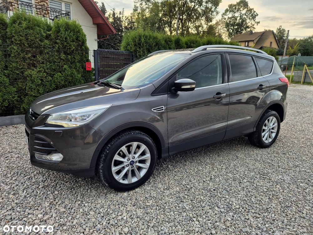 Ford Kuga 2.0 TDCi 2x4 Titanium - 8