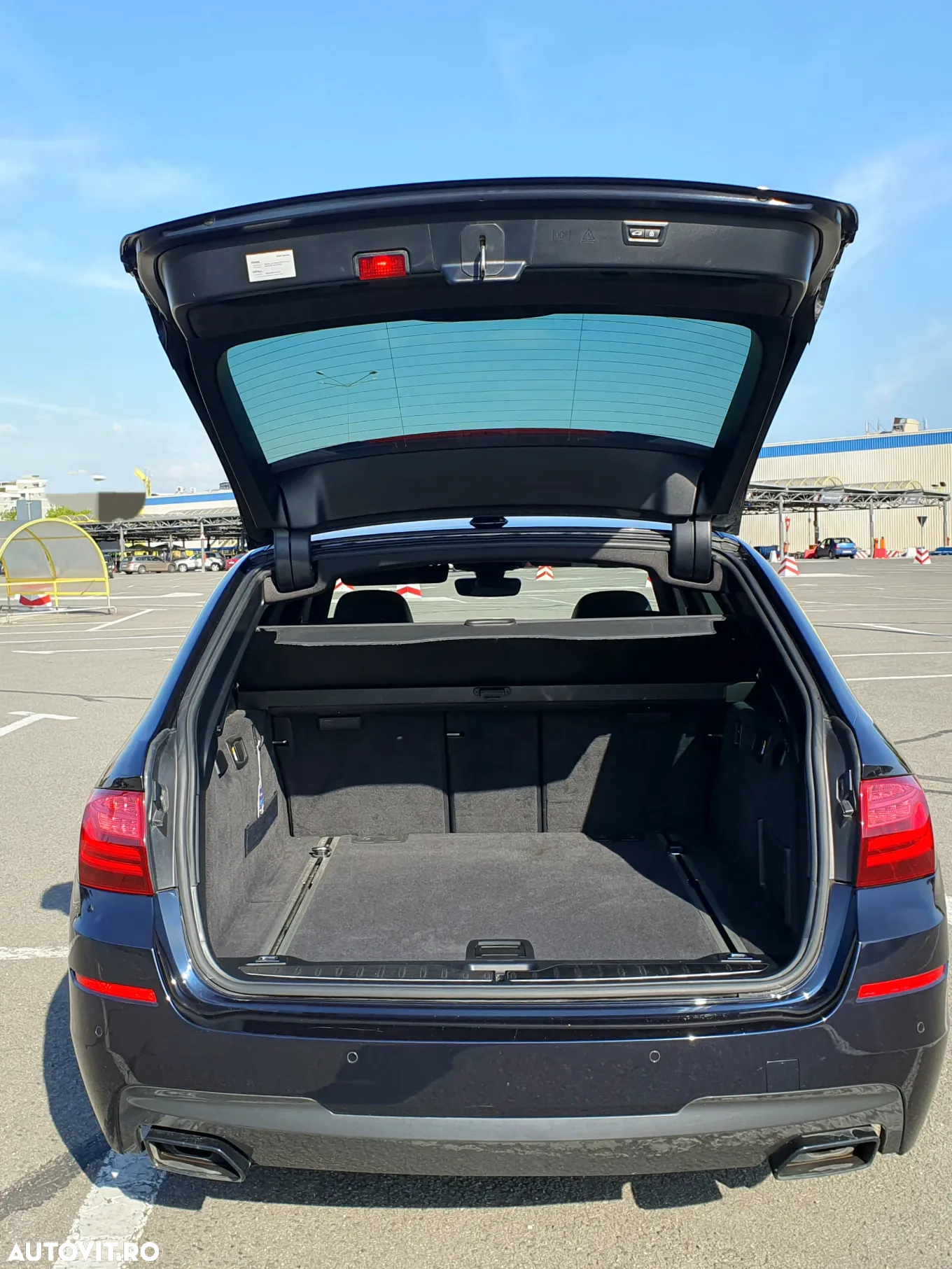 BMW Seria 5 535d xDrive Touring - 7