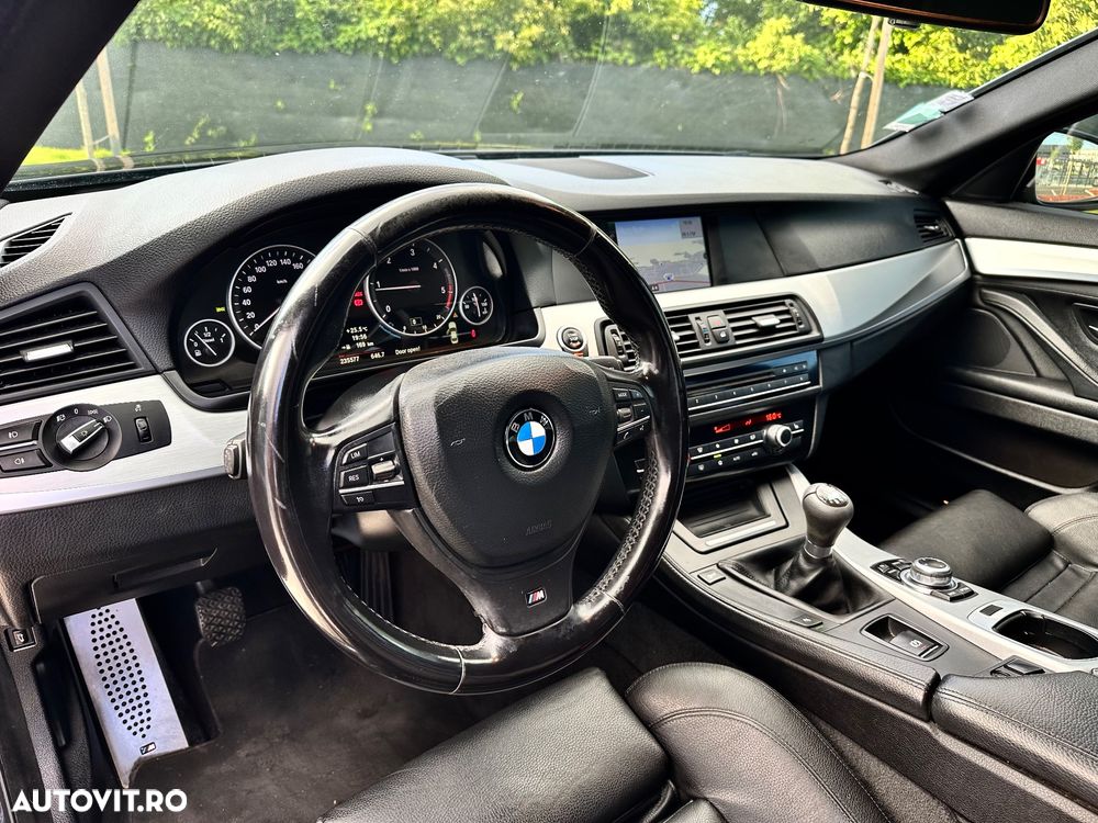 BMW Seria 5 520d - 13