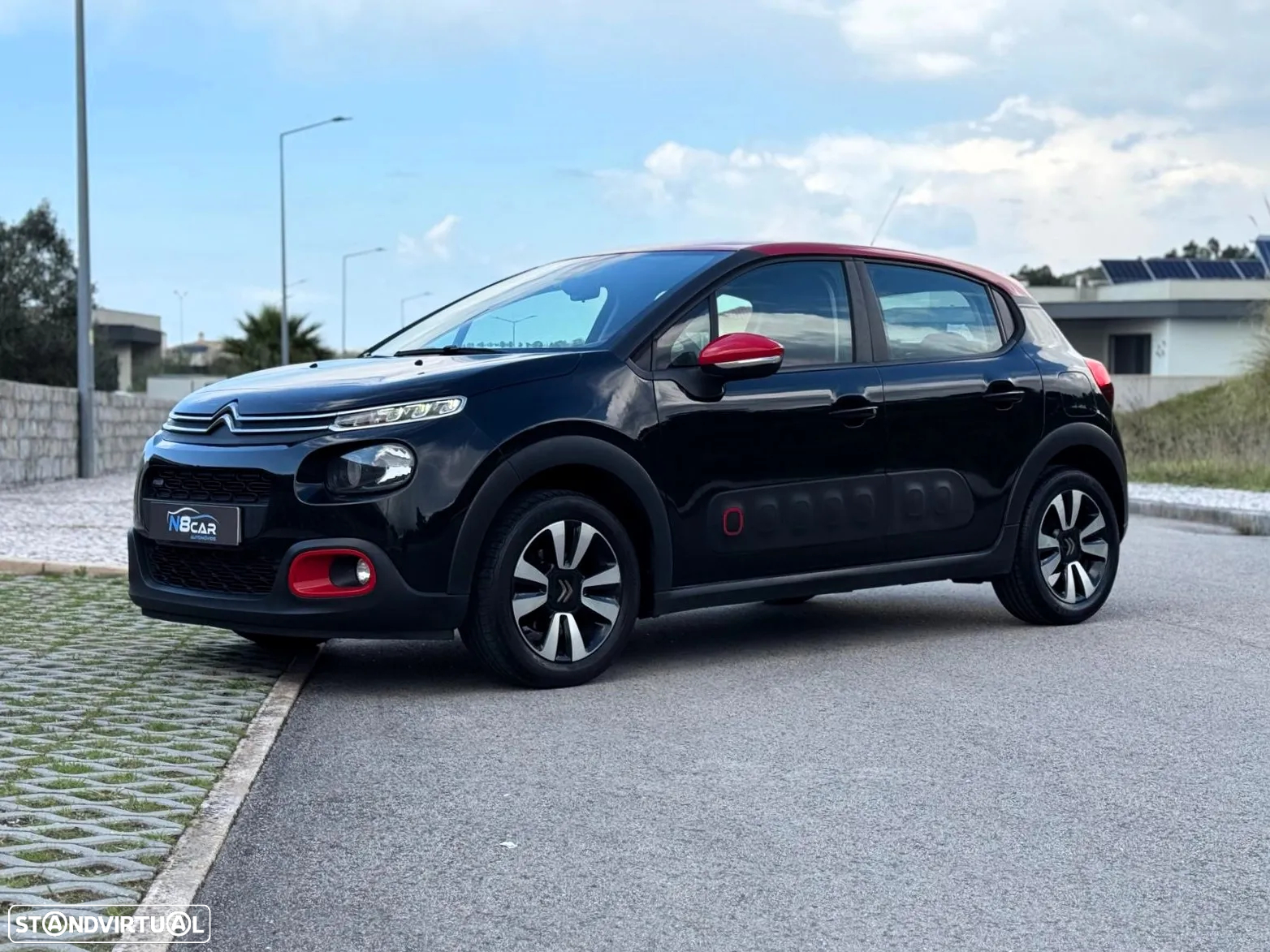 Citroën C3 1.2 PureTech Shine - 4
