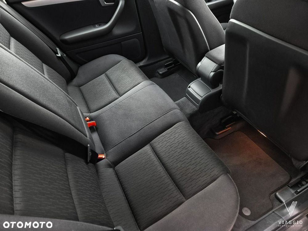Audi A4 Avant 1.6 - 14