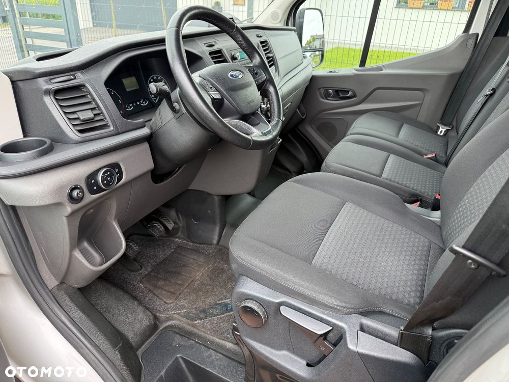 Ford Transit - 9