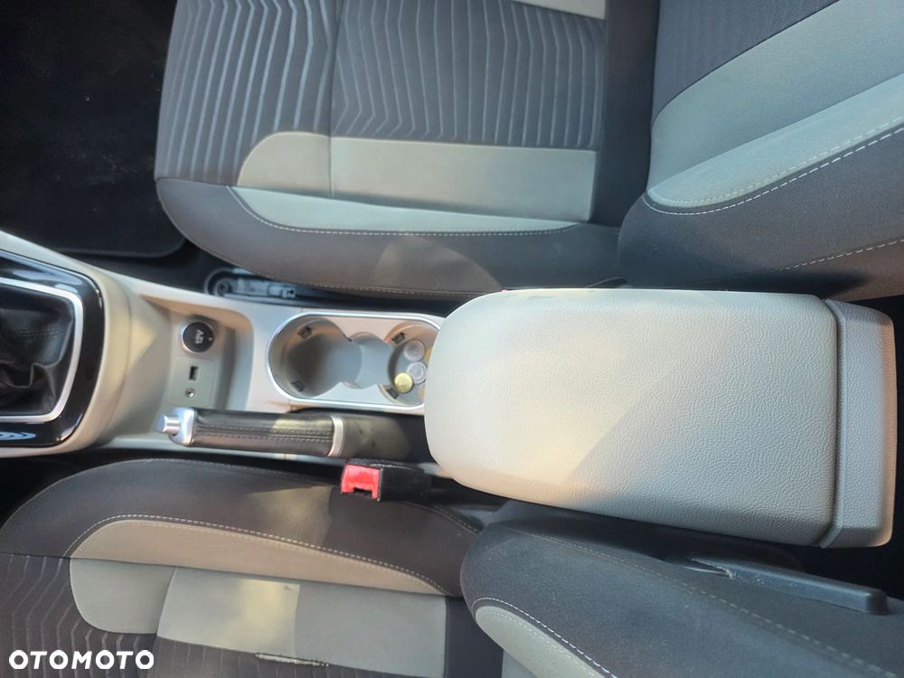 Ford Fiesta 1.0 EcoBoost Titanium - 17