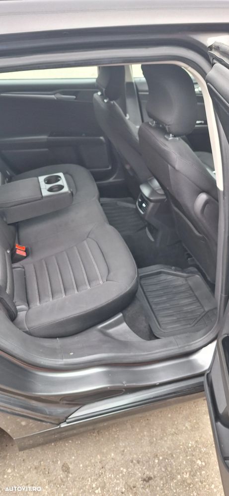 Ford Mondeo 1.6 TDCi Start-Stopp Trend - 11