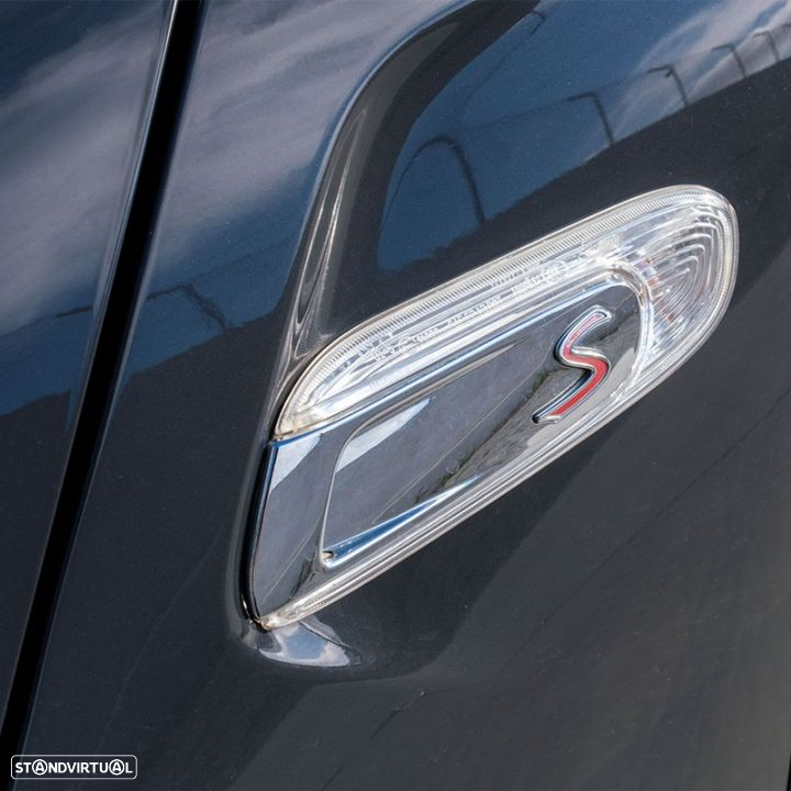 MINI 3 Portas Cooper SD - 19