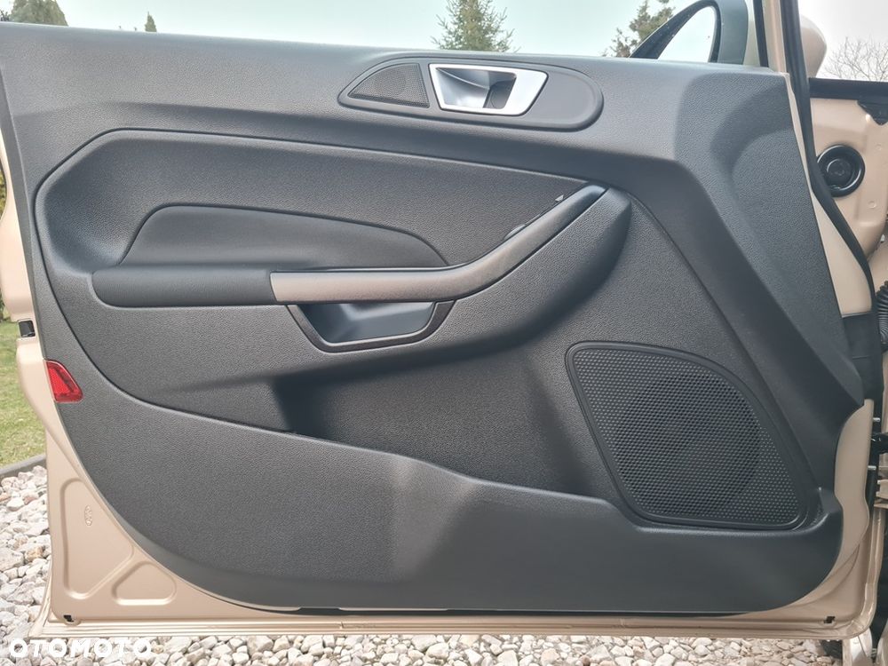 Ford Fiesta 1.25 SYNC Edition - 27