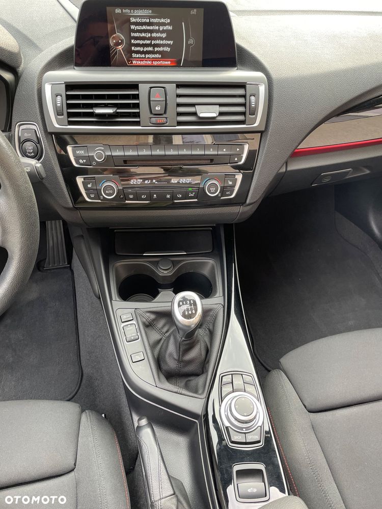 BMW Seria 2 220i Sport Line - 27