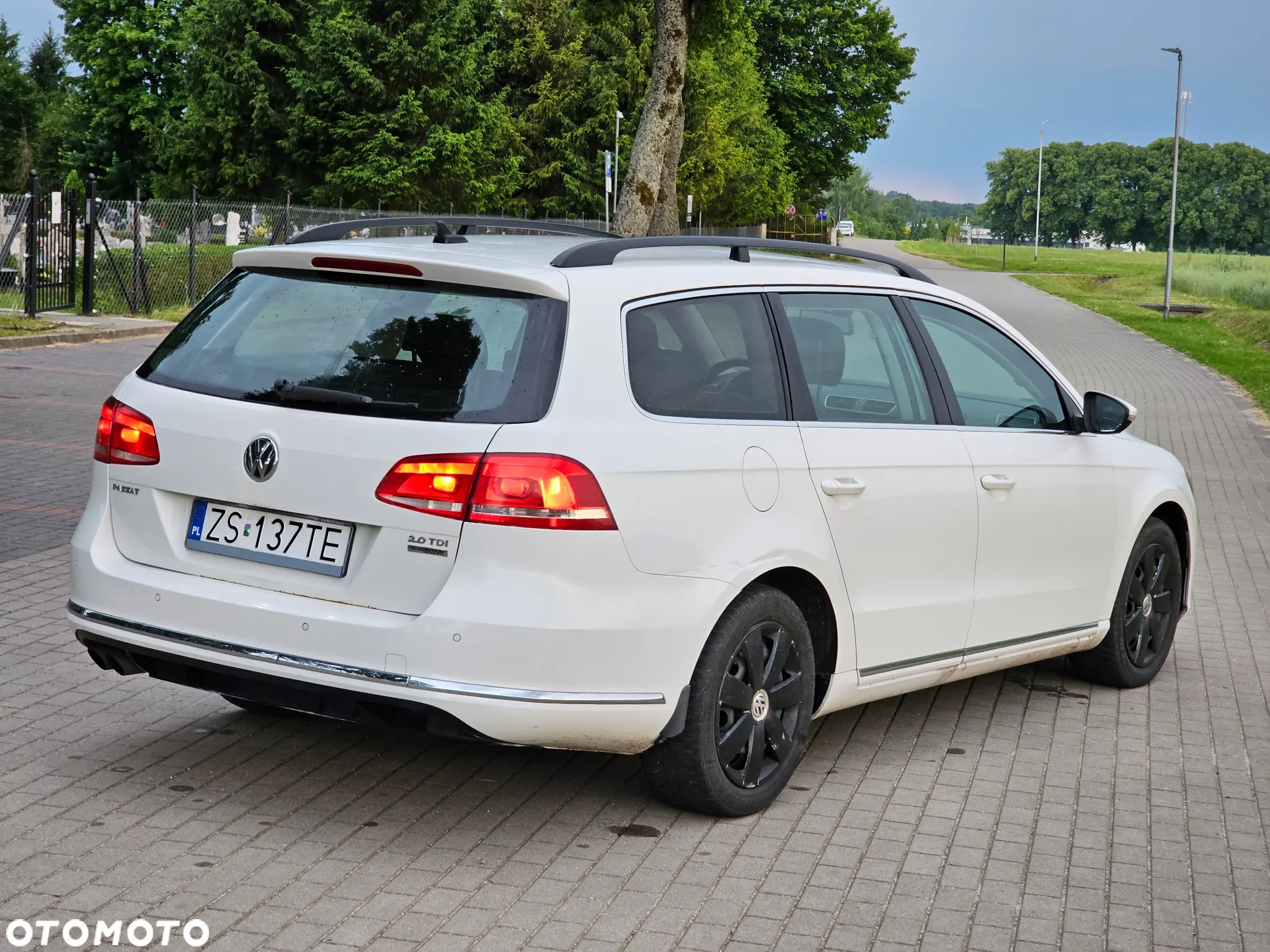 Volkswagen Passat Variant 2.0 TDI BlueMotion Technology Comfortline - 5