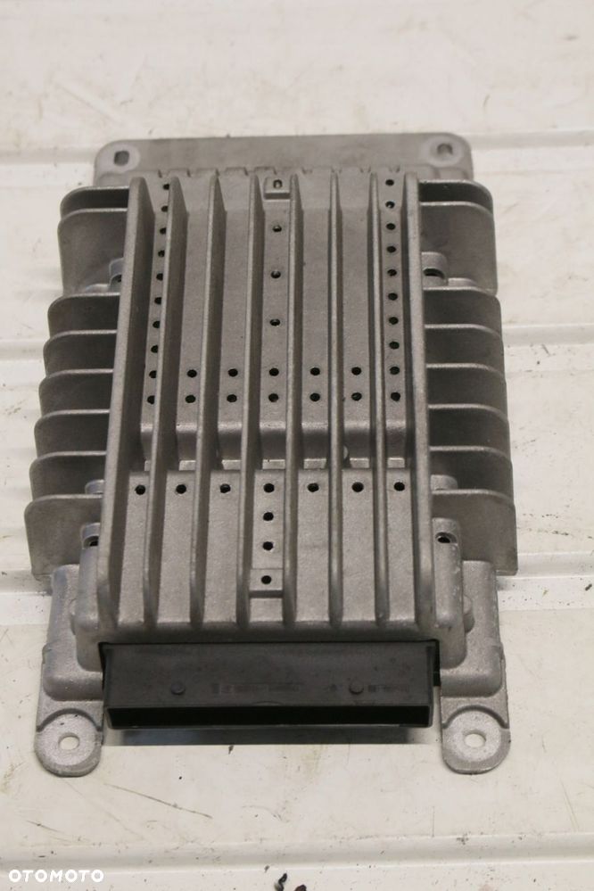 wzmacniacz Seat Exeo BOSE 3R0035223B - 3