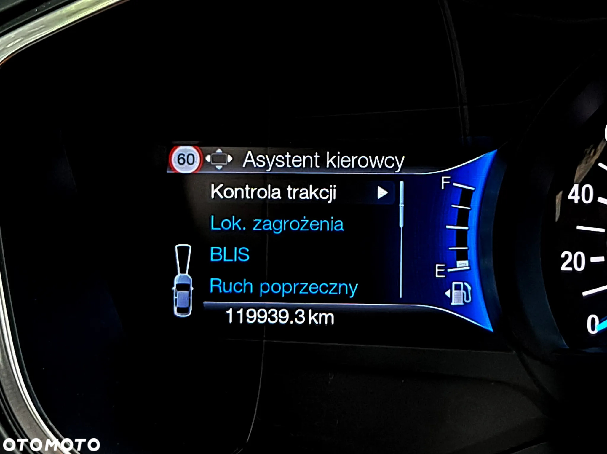 Ford Mondeo - 14