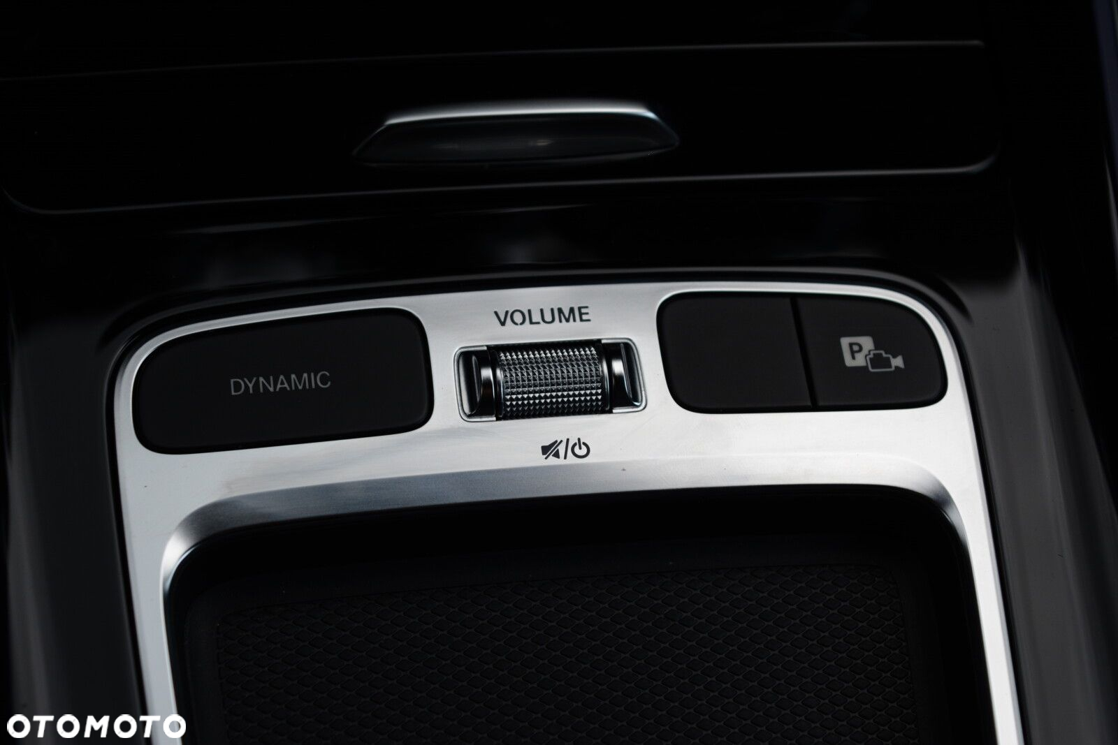 Mercedes-Benz GLA 200 AMG Line - 23