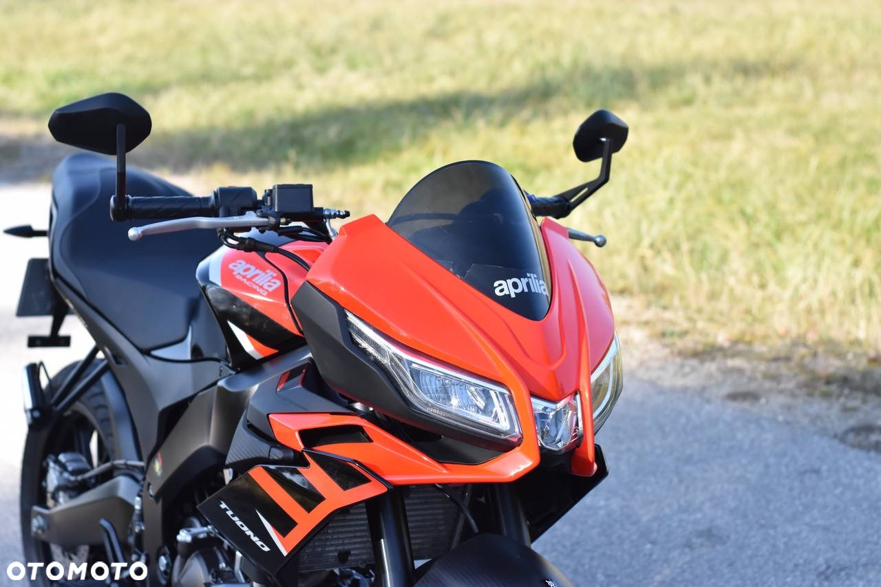 Aprilia Tuono - 8