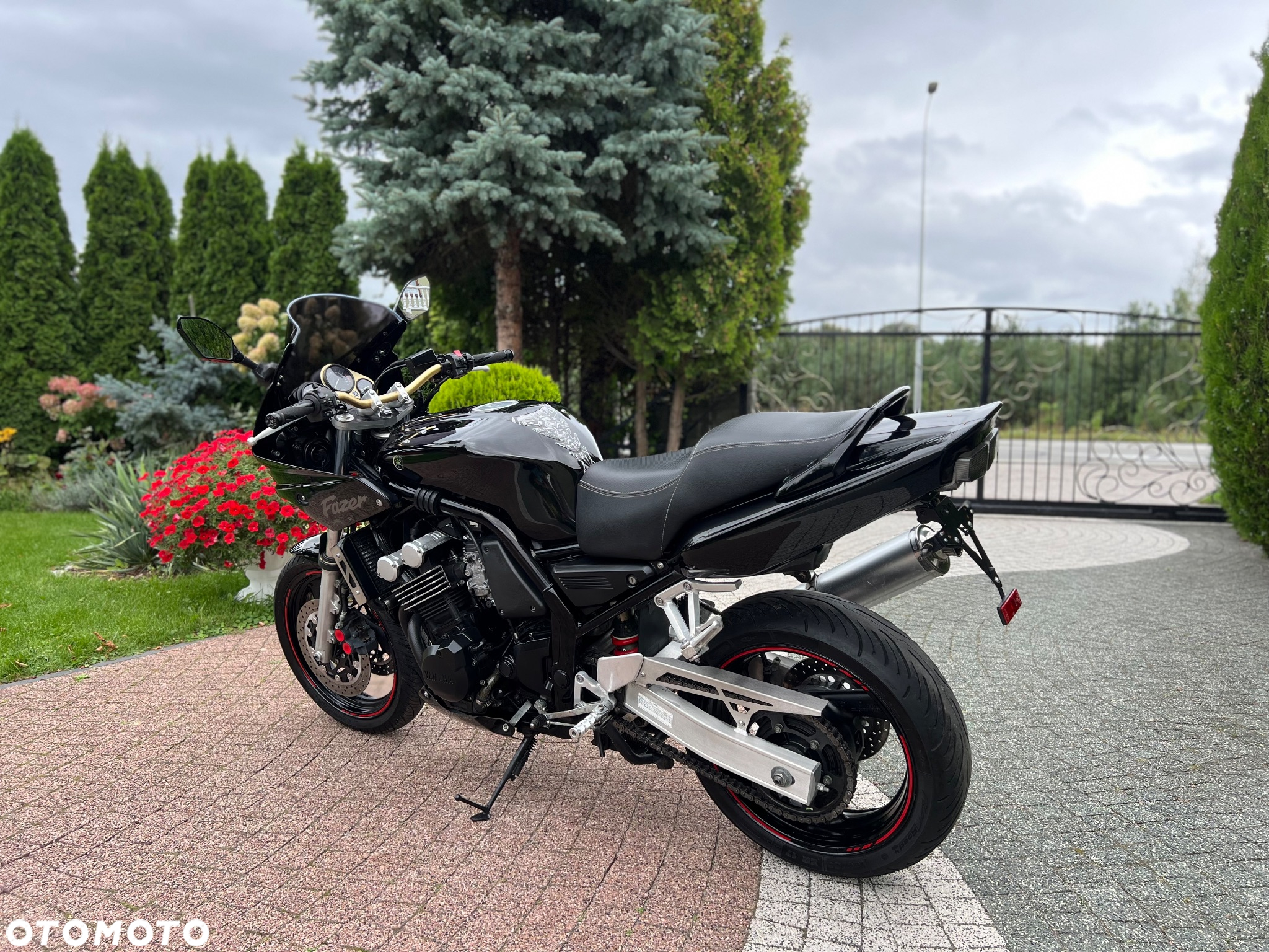 Yamaha FZS - 18