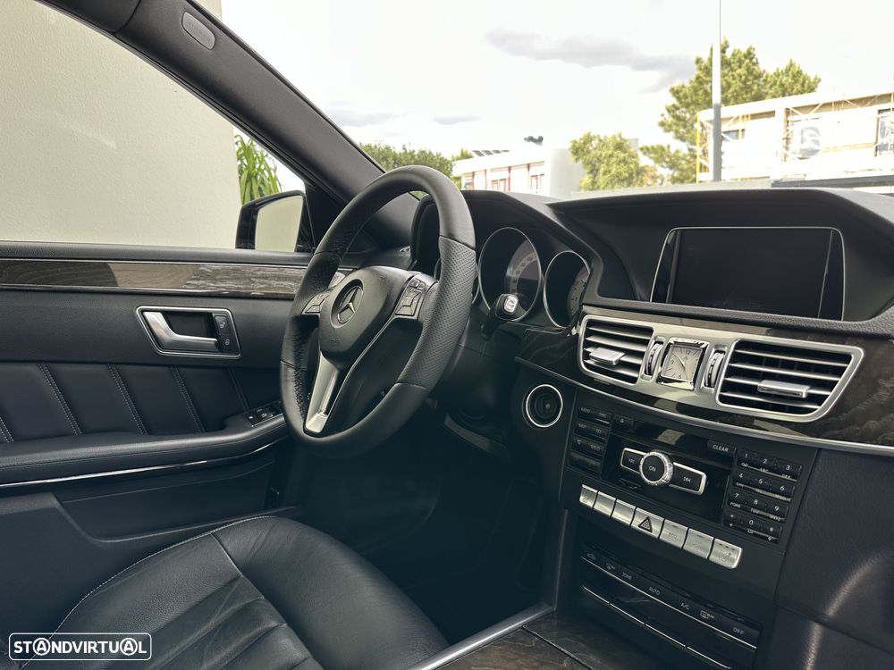 Mercedes-Benz E 220 CDI Elegance BE 129g Auto. - 22