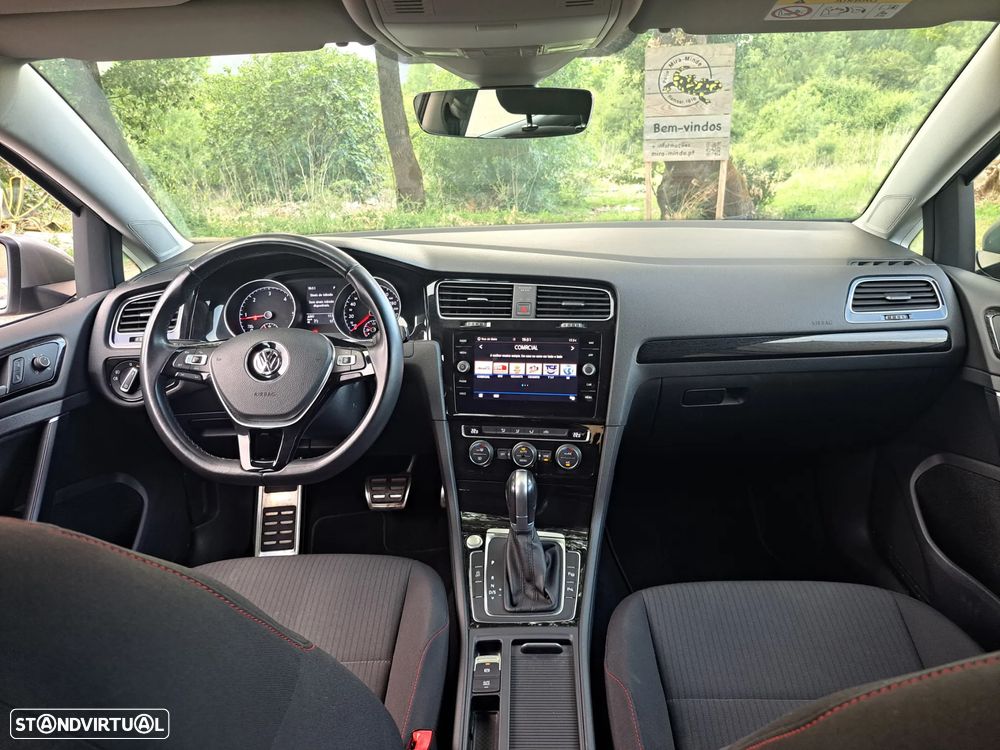 VW Golf 2.0 TDI DSG Sound - 3