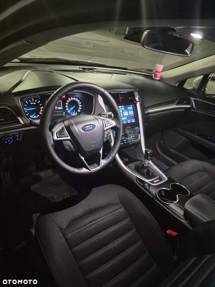 Ford Mondeo - 7