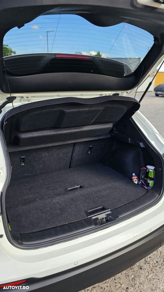 Nissan Qashqai 1.7 dCi Xtronic ALL-MODE 4x4i TEKNA - 12