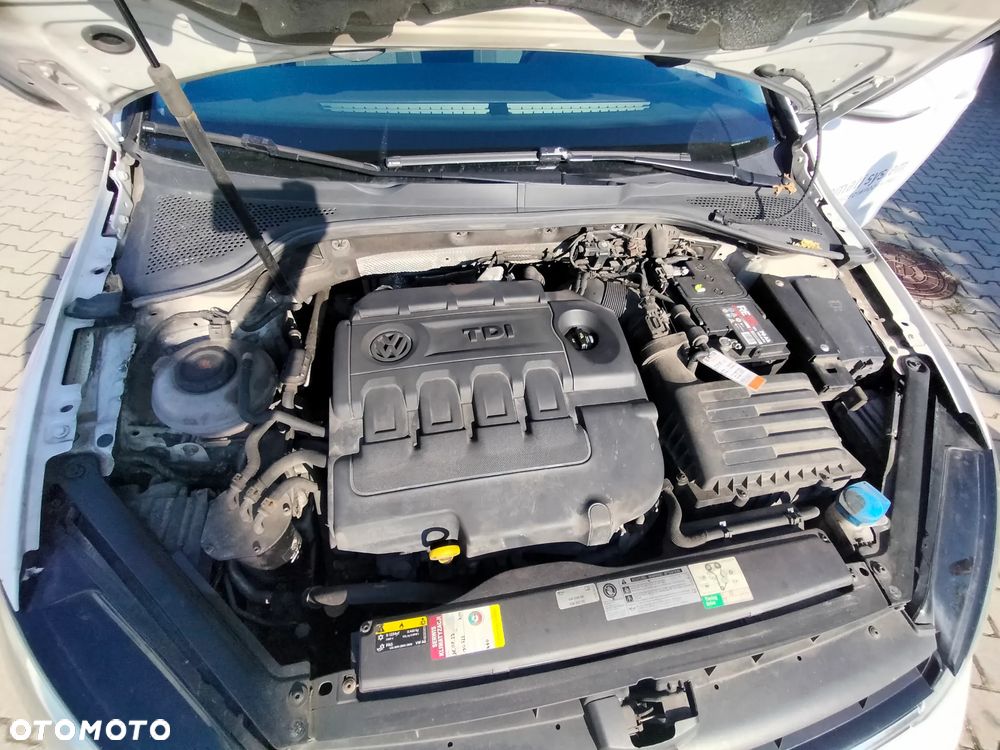 Volkswagen Golf 1.6 TDI BMT Start - 13