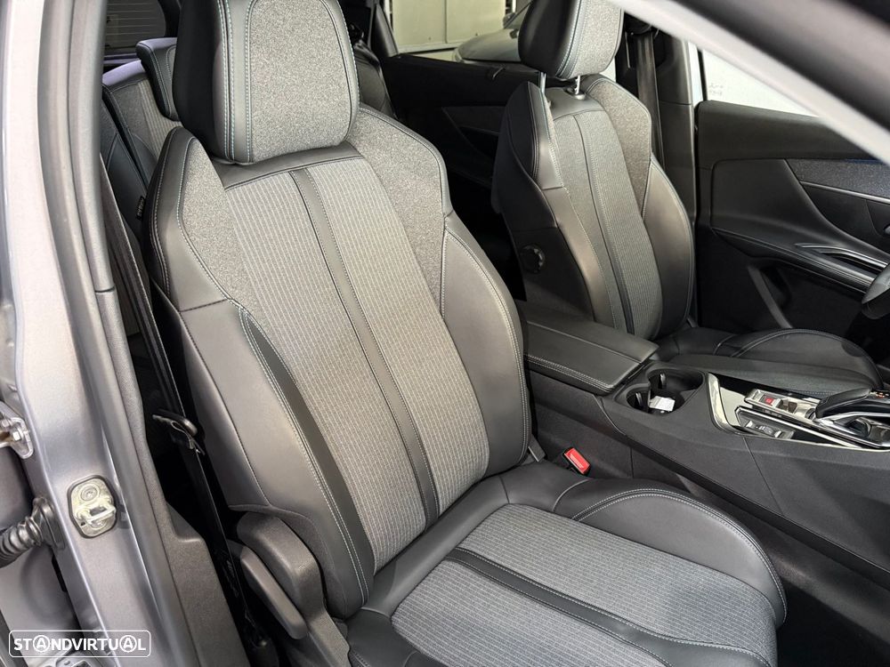 Peugeot 5008 1.5 BlueHDi Allure EAT8 - 14