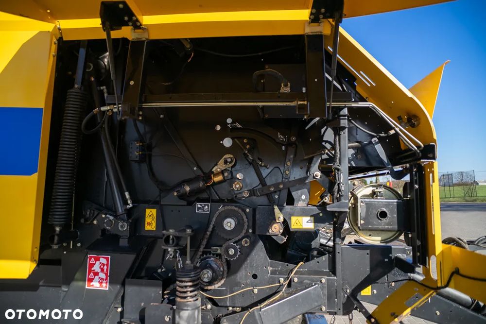 New Holland BR7070 PASOWA ZMIENNA KOMORA ROTOR SIATKA - 32