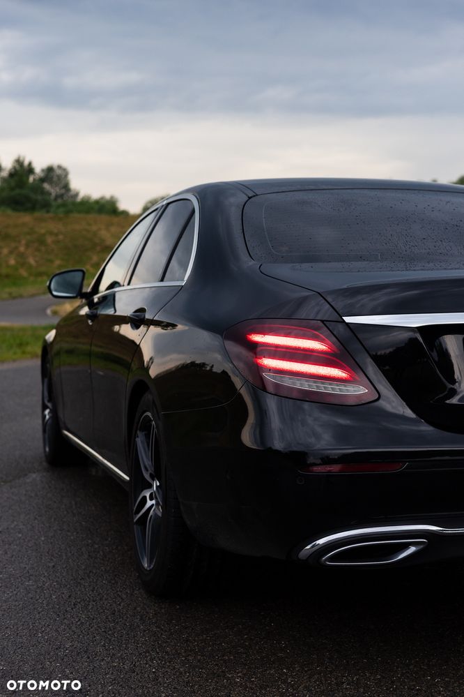 Mercedes-Benz Klasa E 220 d Business Edition 9G-TRONIC - 6