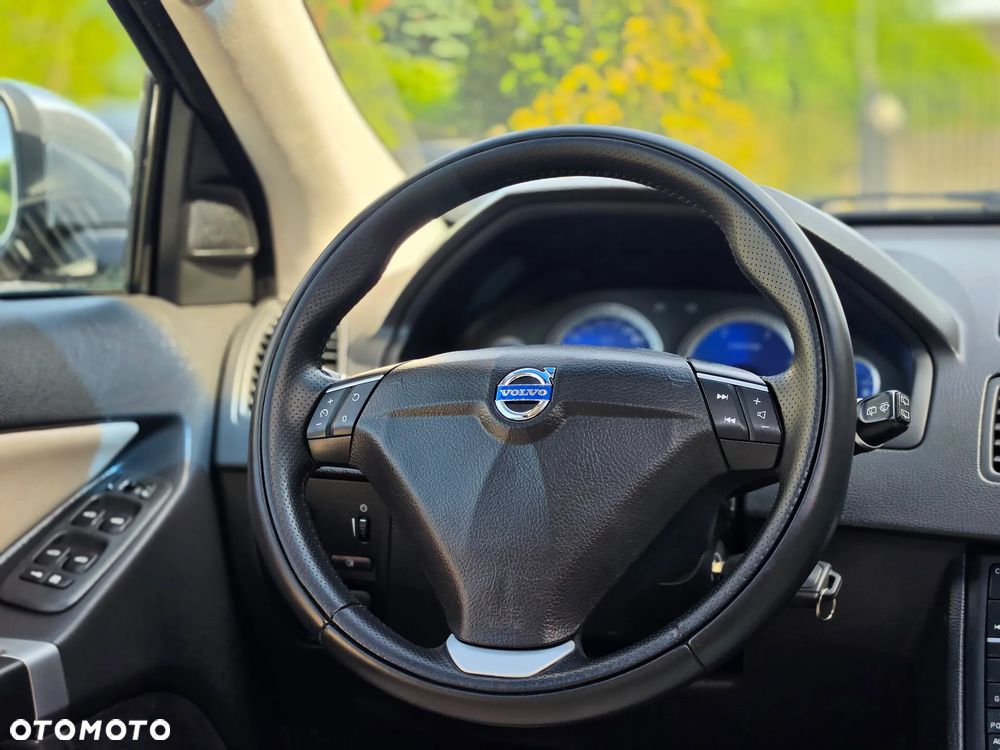 Volvo XC 90 - 32