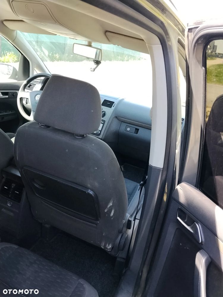 Volkswagen Touran 2.0 TDI Trendline - 13