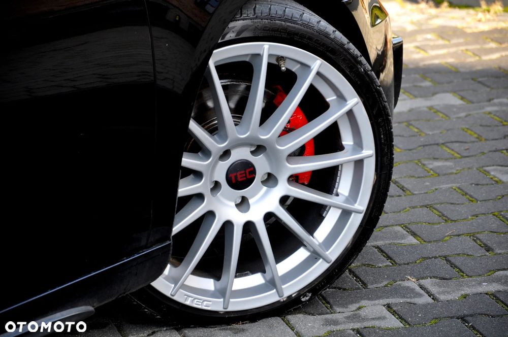 Volkswagen Golf 2.0 GTI DSG - 16