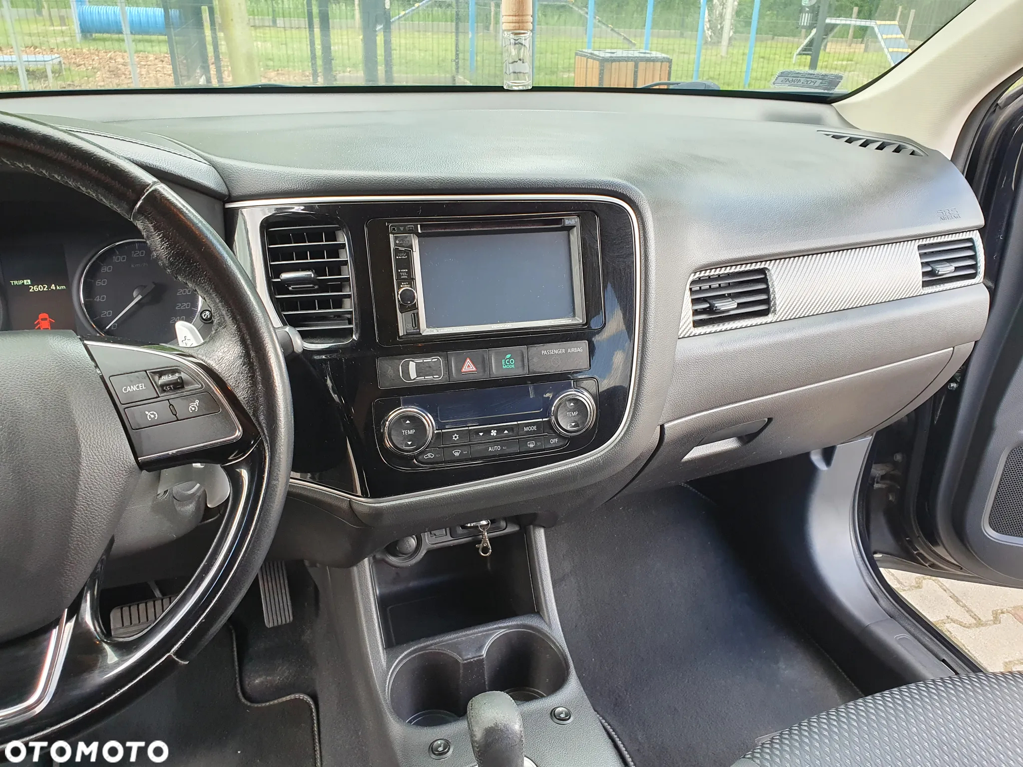 Mitsubishi Outlander 2.2 DID Intense + 4WD - 31
