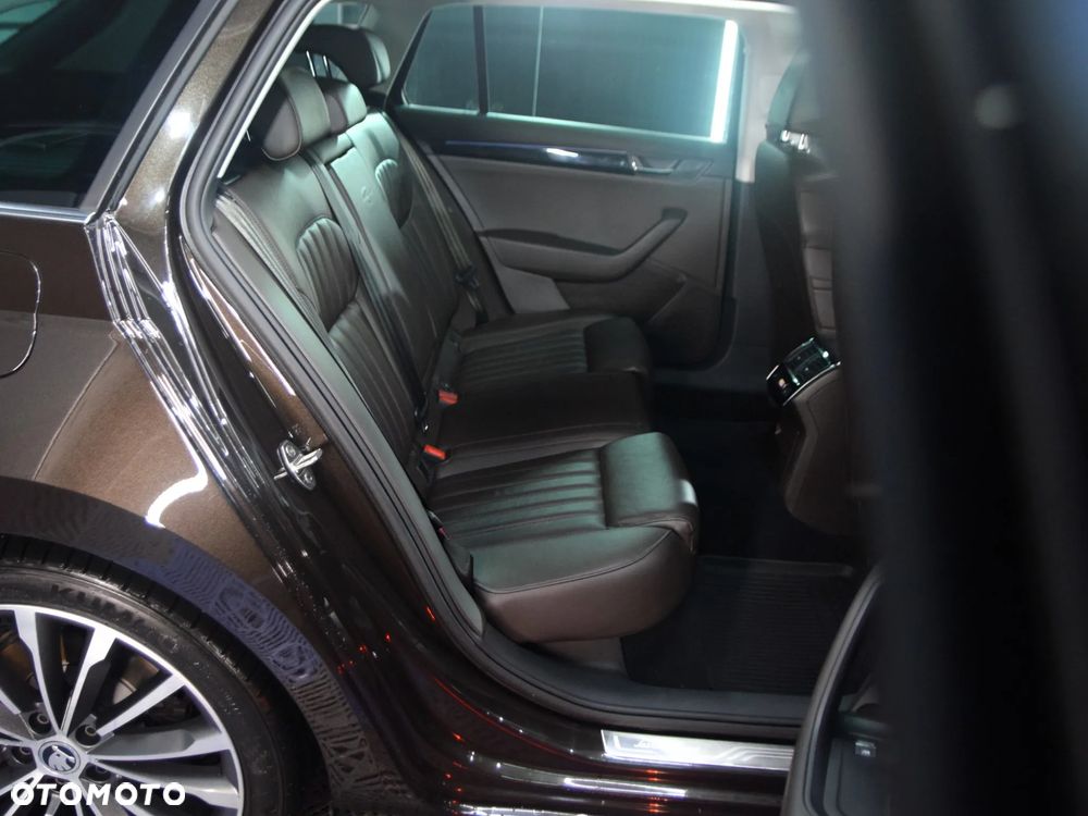 Skoda Superb 1.8 TSI L&K - 8