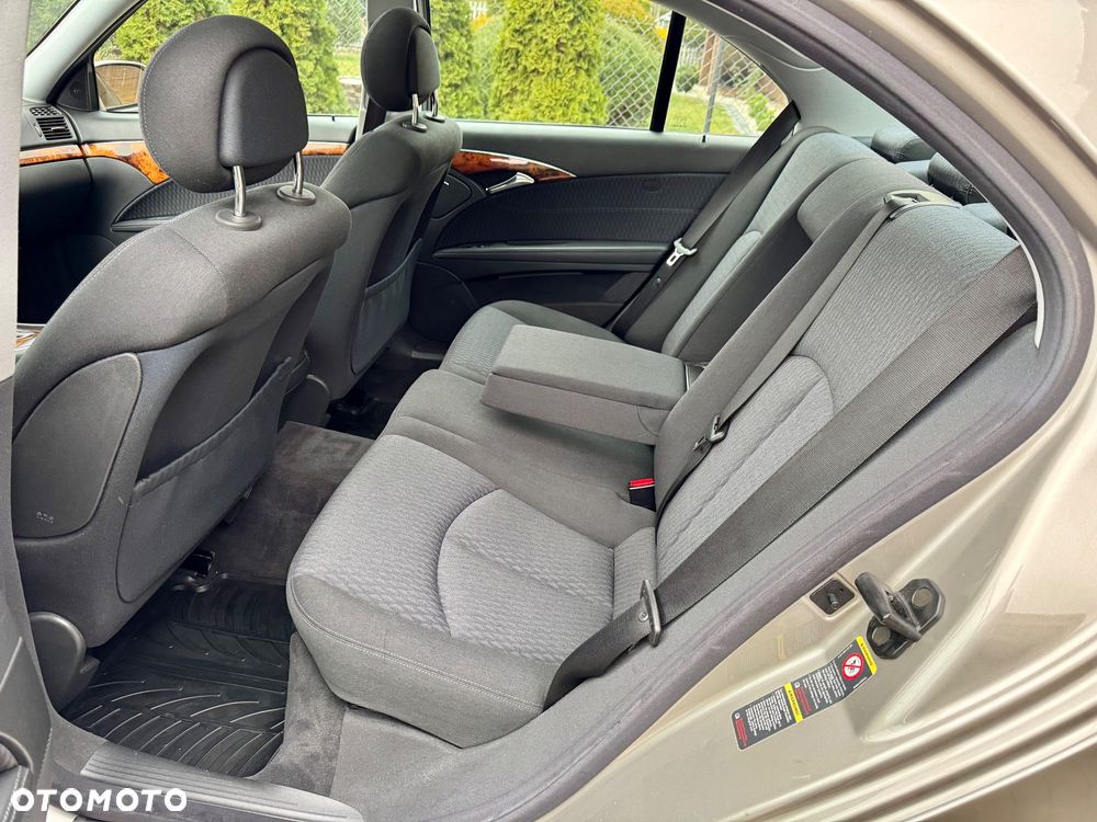 Mercedes-Benz Klasa E 350 Elegance Sport Edition - 10