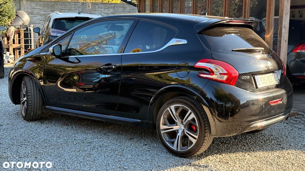 Peugeot 208 1.6 THP GTi - 3