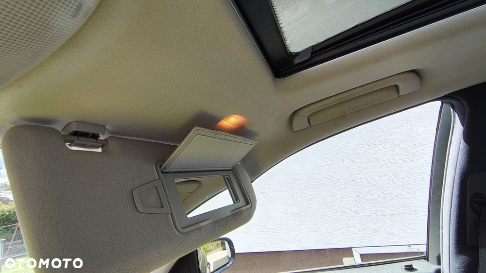 Mercedes-Benz Klasa S - 21