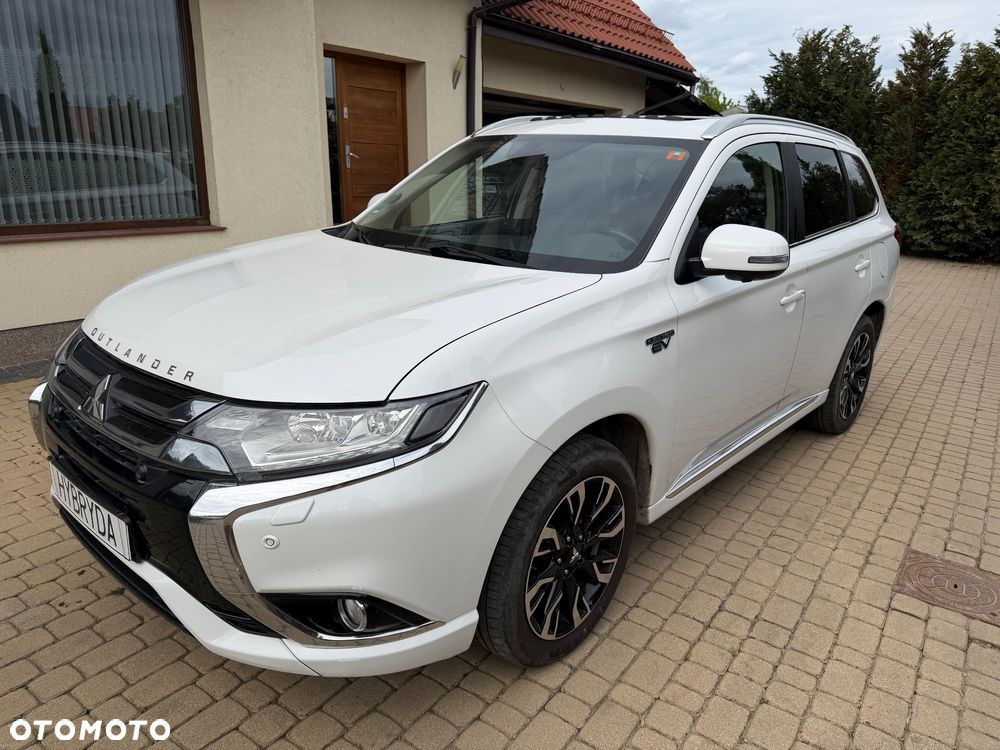 Mitsubishi Outlander Intense + - 1