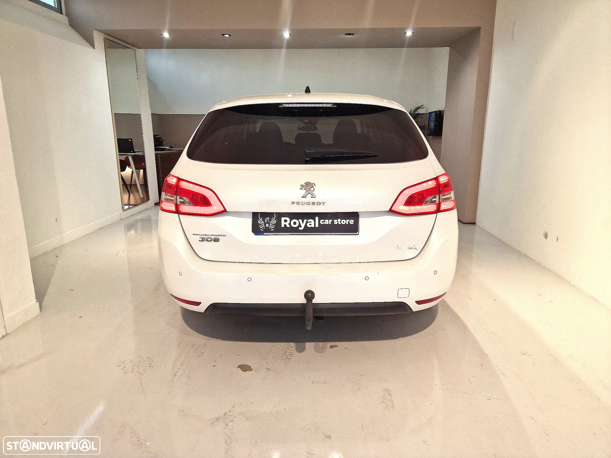 Peugeot 308 SW BlueHDi 100 Stop & Start Business-Line - 4