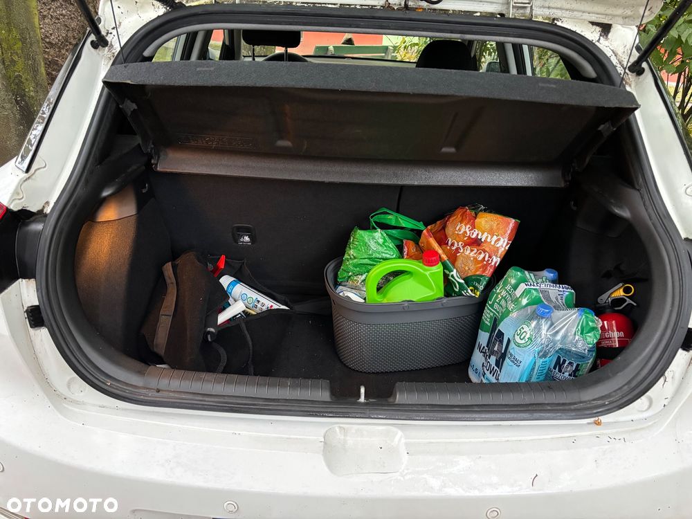 Hyundai i20 1.2 BlueDrive Elegant - 4