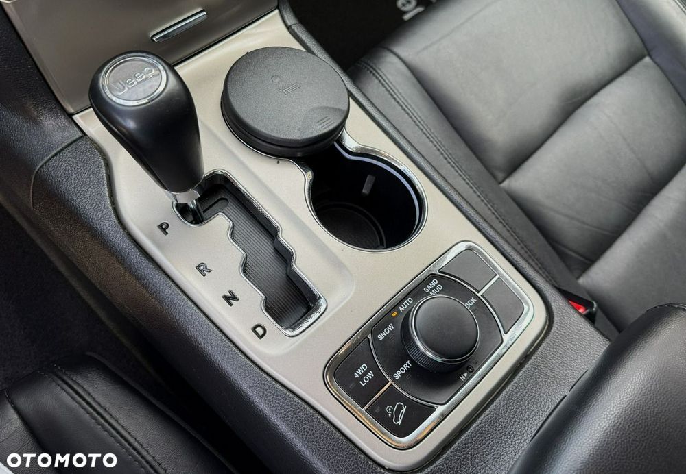 Jeep Grand Cherokee 3.0 V6 Multijet 4WD Automatik Laredo - 33