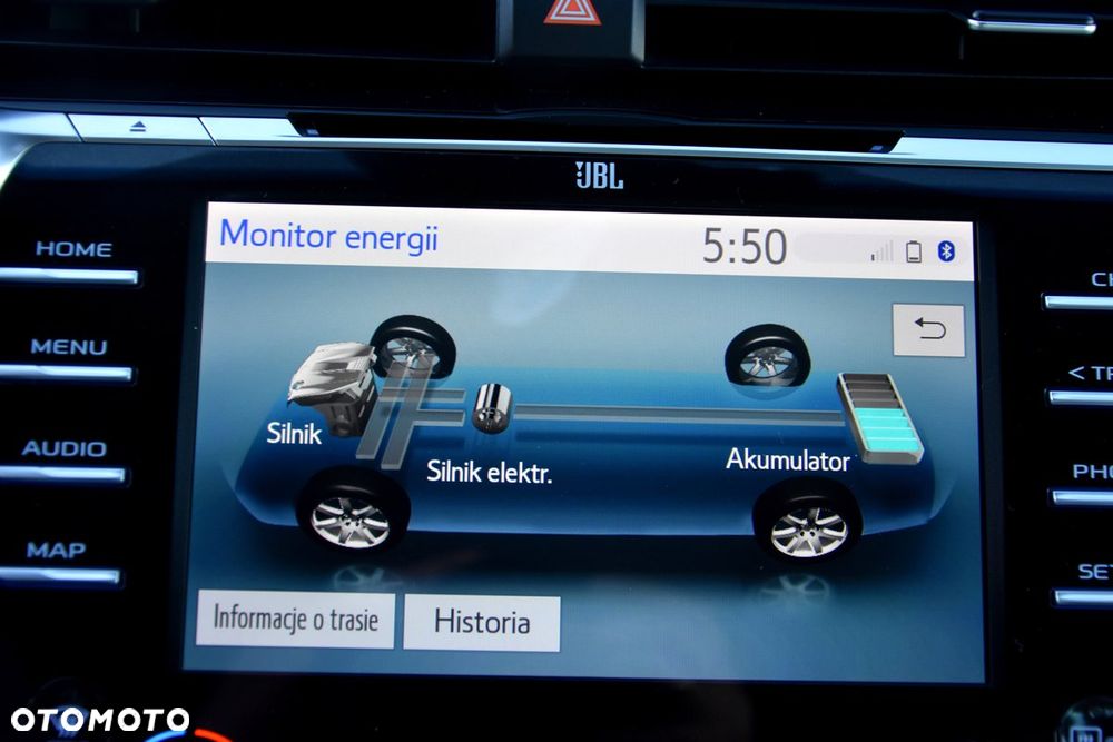 Toyota Camry 2.5 Hybrid Executive CVT - 31