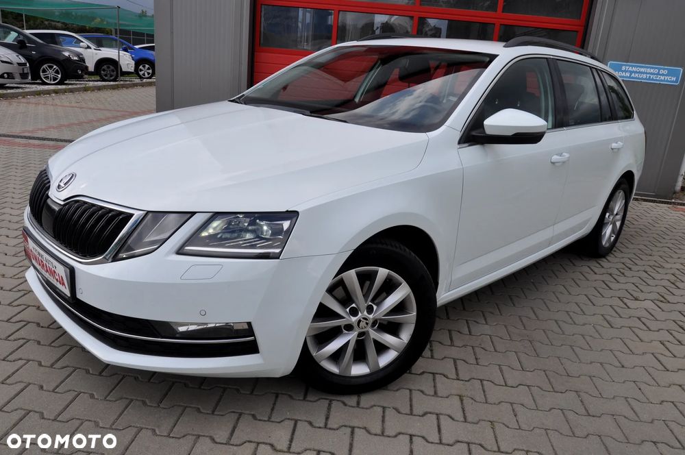 Skoda Octavia 2.0 TDI Edition DSG - 4