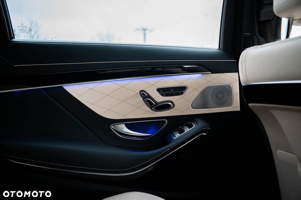 Mercedes-Benz Klasa S 560 4-Matic L 9G-TRONIC - 10