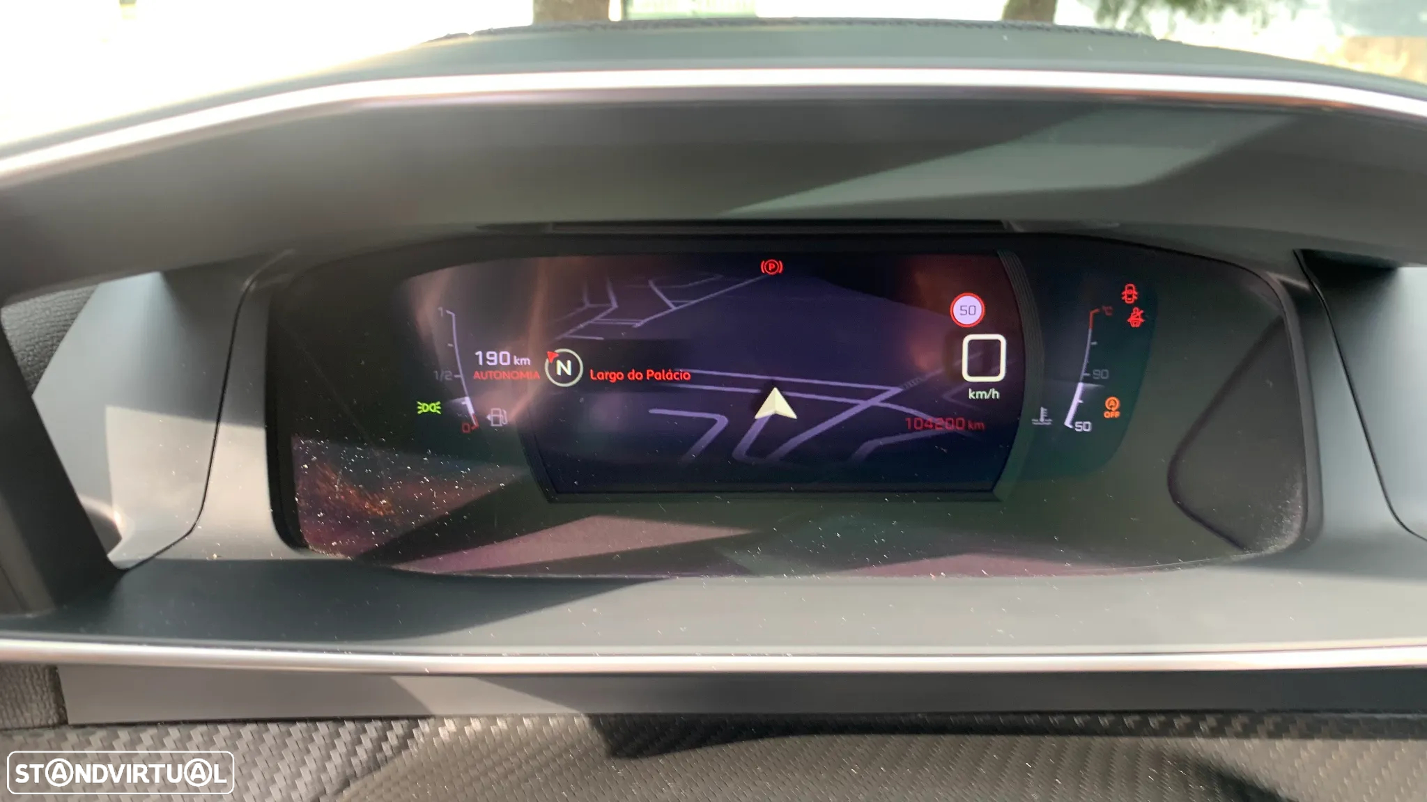 Peugeot 2008 1.5 BlueHDi GT - 27