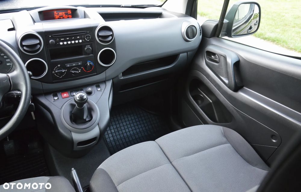 Peugeot Partner - 29
